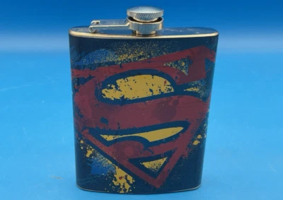 Frasco de cadera de metal SUPERMAN 7 oz NUEVO envío rápido y gratuito! Foto 1 de 4