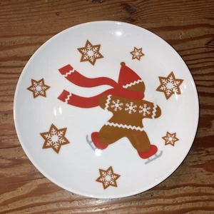 Crate & Barrel Skating Gingerbread Man 7" Cookie Salad Plate Replacement - Picture 1 of 4