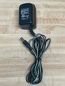THE SHARPER IMAGE CLASS 2 POWER SUPPLY MODEL KU1B-060-0200D PP-ADPESL14 #72 - Bild 1 von 1
