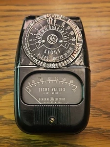 General Electric Exposure Light Meter Type 8DW-58Y4  - Picture 1 of 6
