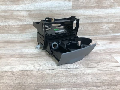 MERCEDES DODGE SPRINTER OEM PORTAVASOS CENTRAL DELANTERO GRIS 07-18 Foto 1 de 4