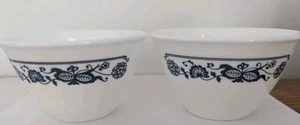 2 kleine Schalen OLD TOWN BLUE Corelle von CORNING weiß mit dunkelblauem Rand - Bild 1 von 4