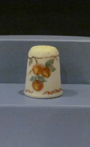 Dedal Apple Farm Thimble de colección 1983 edición reliquia firmado - Imagen 1 de 7
