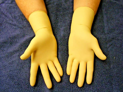 SKINGUARD FIVE 10 PAIRS LATEX / RUBBER SURGICAL GLOVES SIZE 7