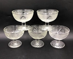 5 x Vintage Leaf Design Glass Pudding Dessert Dishes Ice Cream Bowl Set 8cm High - Picture 1 of 3