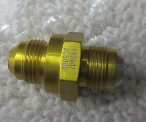 VALVE CHECK MFR CRISSAIR INC. *P/N 2C5080* ALT: 7M92-8D / 128SC-H135-8 - Bild 1 von 4