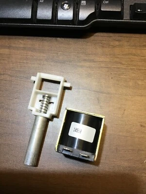 Frigidaire Refrigerator Solenoid P/N 5304404333 - Image 1 of 4