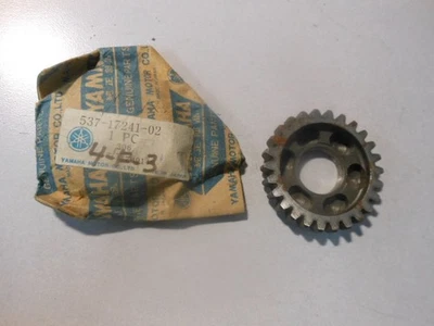 NOS 雅马哈 26T 4TH Wheel Gear 76-77 YZ100 76 YZ125 YZ175 MX125 537-17241-02 — 第 1/3 张图片