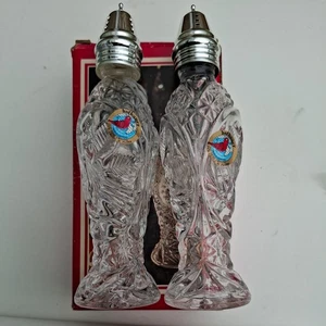 Vintage geschliffenes Glas Salz & Pfefferstreuer Set silberfarben Metalldeckel 7" hoch - Bild 1 von 3