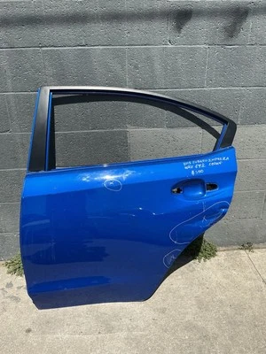 2015-2022 SUBARU IMPREZA WRX STI EJ257 OEM PUERTA TRASERA IZQUIERDA DEL LADO DEL CONDUCTOR sedán Foto 1 de 4