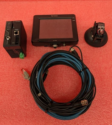 Keyence IV2-G500CA w/ IV-2CP50 + IV2-G30F + Cables - Image 1 of 4