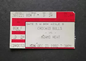 Chicago Bulls vs Miami Heat 1992 biglietto basket stub Michael Jordan 18 punti - Foto 1 di 2