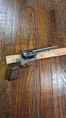 Vintage GONHER No 122 Western Revolver Diecast Toy Cap Gun Made Spain Works  - Image 1 of 4