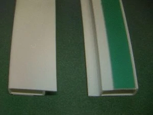 PVC – Abdeckleiste Hohlkammerleiste KA 20 x 7 selbstklebend - Bild 1 von 4