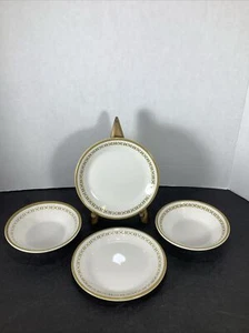 Mixed Lot Of 4~Syracuse China®️Honeycomb 5.5” Side Plates & 4.75 Berry Bowls - Picture 1 of 15