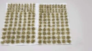 REM - TU6AN-A - 6mm Herbst - verschiedene Layouts - selbstklebende Grasbüschel - Bild 1 von 2