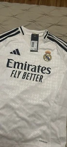 Youth Real Madrid Jersey - Picture 1 of 2
