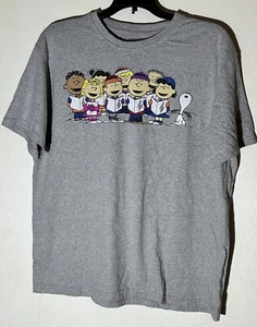 Charlie Brown Peanuts Christmas Caroling Singing Gray Shirt Size L - Picture 1 of 2