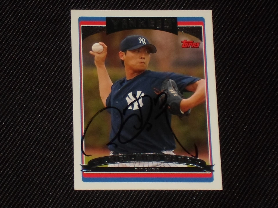 CHIEN-MING WANG 2006 TOPPS SIGNED AUTOGRAPHED CARD #NYY12 NEW YORK YANKEES - Image 1 of 1