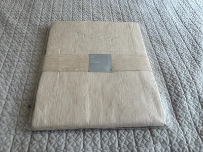 CRATE&BARREL LINEN TABLECLOTH SIZE 60 X 108 INCHES NEW IN PACKAGING - Image 1 of 4