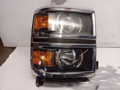 Passenger Right Projector Headlight from 2015 Chevrolet Silverado 1500 12231364 - Image 1 of 4