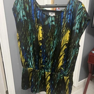 Women’s Size L Worthington Blouse- Elastic Flare Waist And Buckle Accents - Picture 1 of 4