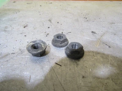 Chevrolet Avalanche 2003-2006 OEM cuerpo del acelerador juego de tuercas 03 04 05 06 Foto 1 de 2