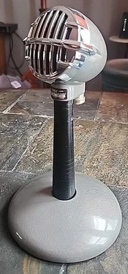 Vintage ASTATIC JT-30 Crystal Microphone With Stand - Untested - Looks GREAT  - Image 1 of 4