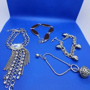 Lotto 4 Bracciali Moda Tono Argento Bundle Stili Misti Dichiarazione Gioielli - Foto 1 di 20