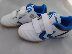 Hummel Kinder Hallenschuhe Sportschuhe, Größen: 30,31,33,34,35,36,37,38 NEU - Bild 1 von 12