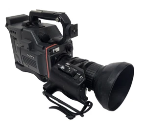 Sony CA-325 / DXC-325 Video Camera + Fujinon S14-7.5BRM-18A Zoom Lens - No Batt - Picture 1 of 17