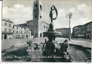 mr 32 1960 FANO (Pesaro) Piazza XX settembre e fontana della Fortuna -viagg - Imagen 1 de 1