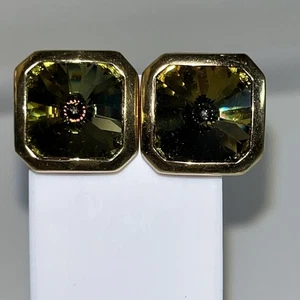 Vintage Christian Dior Earrings Clip Gold Tone Green Gold Crystal Stunning Hues - Picture 1 of 8