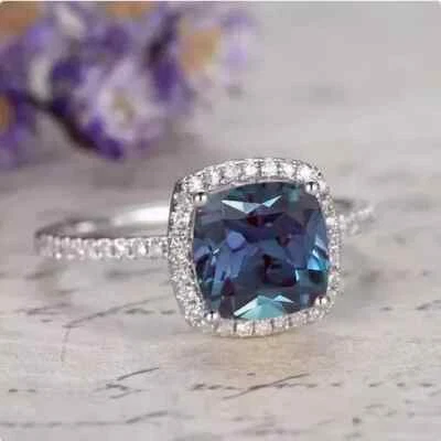 Anillo de compromiso de piedras preciosas de alejandrita natural de 2,55 quilates de oro blanco real sólido de 14 k Foto 1 de 4