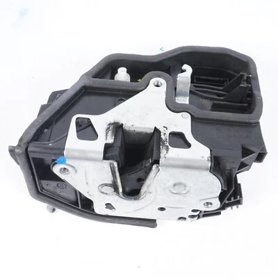 Actuador de bloqueo de puerta del conductor delantero izquierdo BMW 650i 640i 2012-2018 7202143 OEM Foto 1 de 4