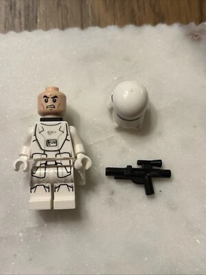 LEGO Star Wars 75100 First Order Snowtrooper with Kama Minifigure! - Image 1 of 4