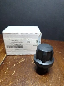 NOS International 2596620C1 Hydronic Tank Breather Element - Picture 1 of 5