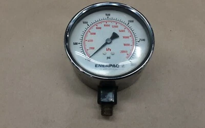 Manómetro General Enerpac 4" 3000 psi Lleno de Fluido 1/2" npt #32G66RM Foto 1 de 2
