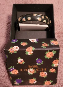 Neu im Karton Coach Harz Blumen Armreif, schwarz/bunt Einzelhandel 95 $ - Bild 1 von 4