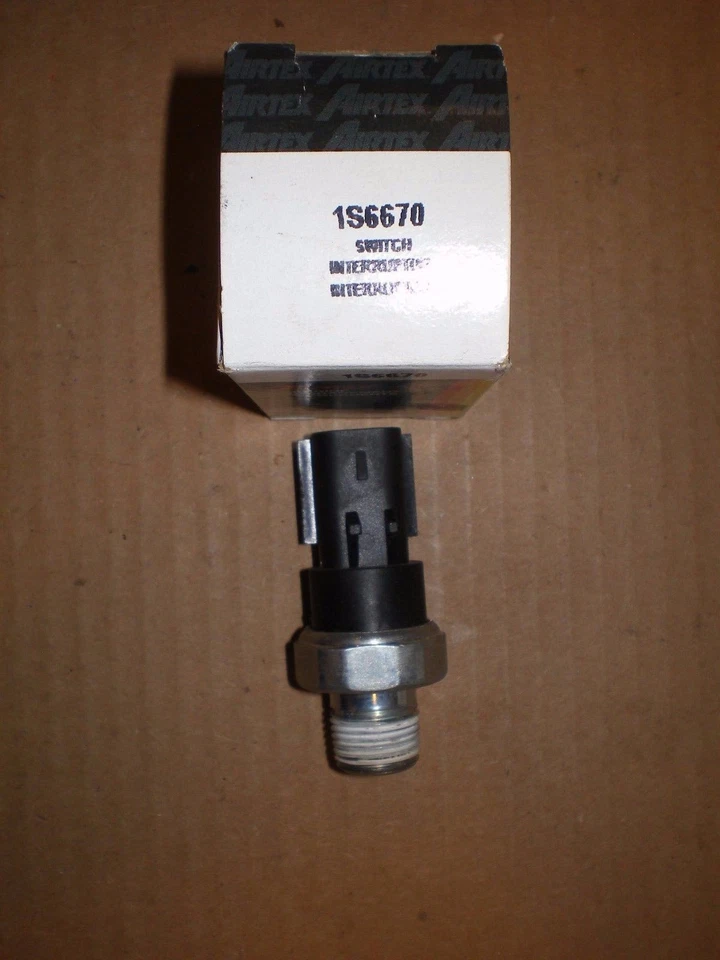 NORS 90s 00s CHRYSLER DODGE PLYMOUTH EAGLE OIL PRESSURE SWITCH - image 1 of 1