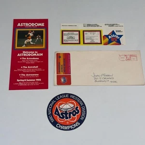 Houston Astros 1982 Schedule with original mailing envelope and logo sticker - Picture 1 of 7