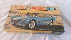 Kit modelo vintage 1964 Aurora Maserati 3500 GT 1/25 - #564-198 caja abierta - Imagen 1 de 4