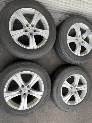 W479 Winterreifen 225 65 R 17 106H Land Rover Discovery - Bild 1 von 4