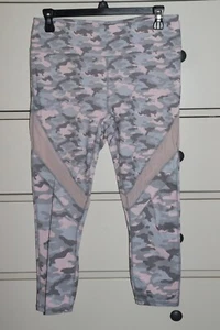 Leggings Powerhold by Fabletics Rosa Camuflados con Inserto de Malla Talla M ~ 22" Entrepierna - Imagen 1 de 14