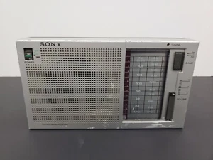 Sony ICF-710W Radio- Silver- Vinatge - Picture 1 of 4