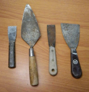 Lot of 4 Vintage Hand Tools - Putty Knives - Masonry Trowel - Picture 1 of 24