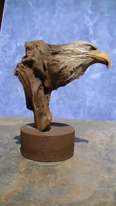 Scultura aquila volo in legno di Rick Cain - 583 del 2000 alta 7" firmata dall'artista - Foto 1 di 14