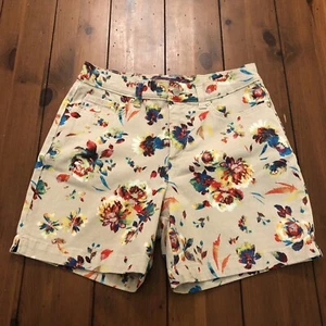 Gloria Vanderbilt Amanda pantaloncino beige multicolore fiori 6 petite elasticizzato floreale - Foto 1 di 13