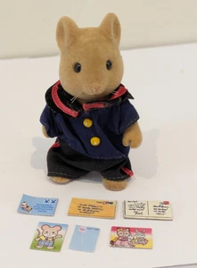 Sylvanian Families Vintage Postman with letters - Picture 1 of 4