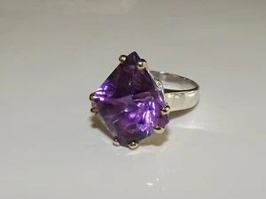 GENUINE! 27ct Uruguay Amethyst Fancy Kite Cut Ring Solid Sterling Silver 925 - Picture 1 of 7